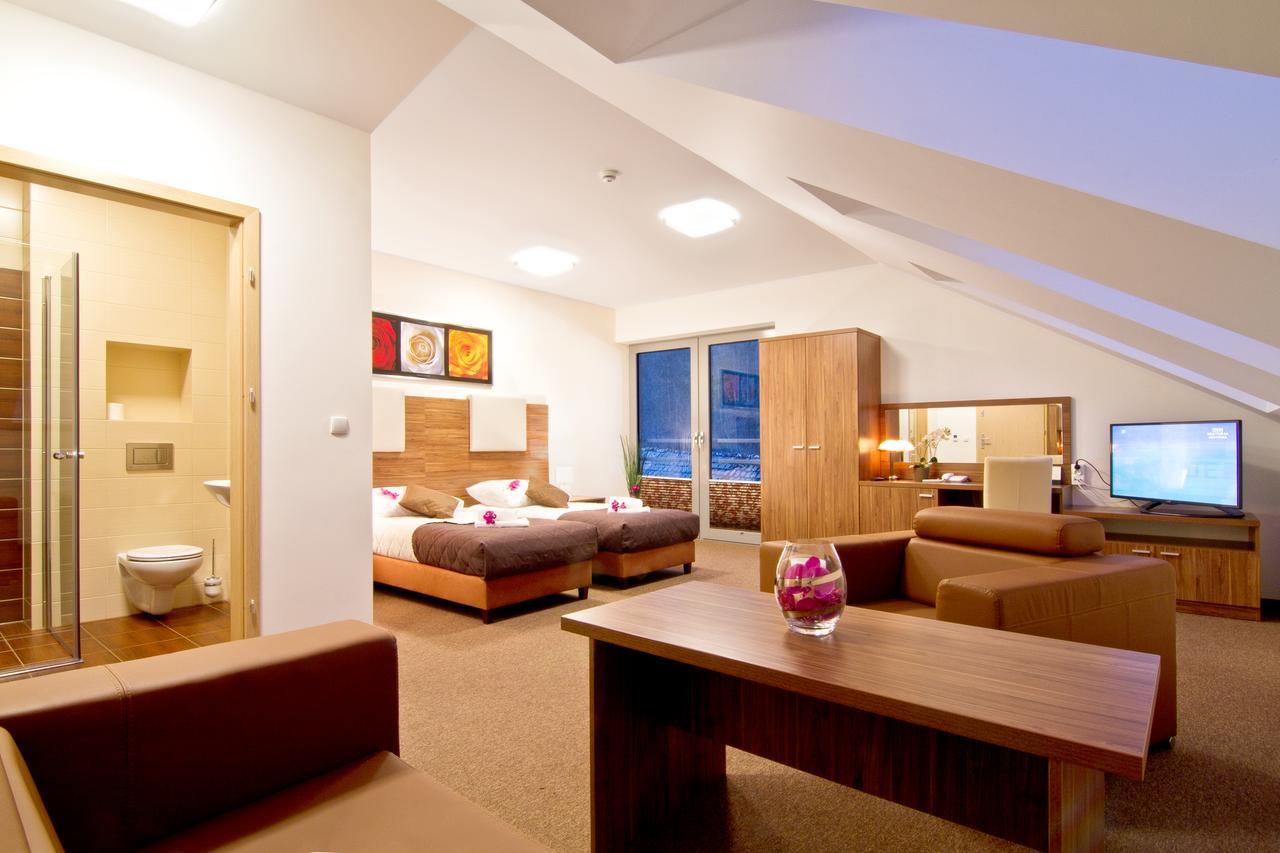 Dolina Lesnicy Ski & Spa Resort Brenna Ngoại thất bức ảnh