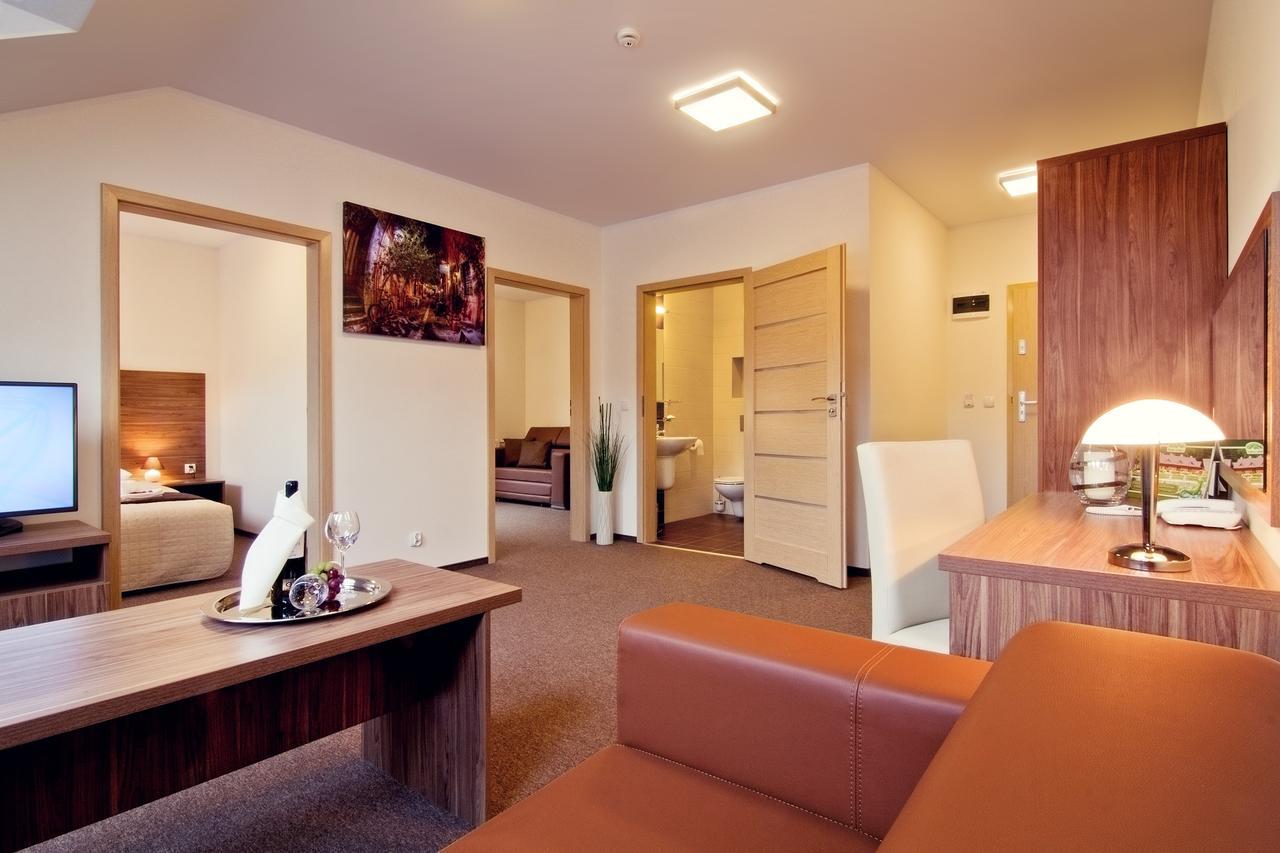 Dolina Lesnicy Ski & Spa Resort Brenna Ngoại thất bức ảnh