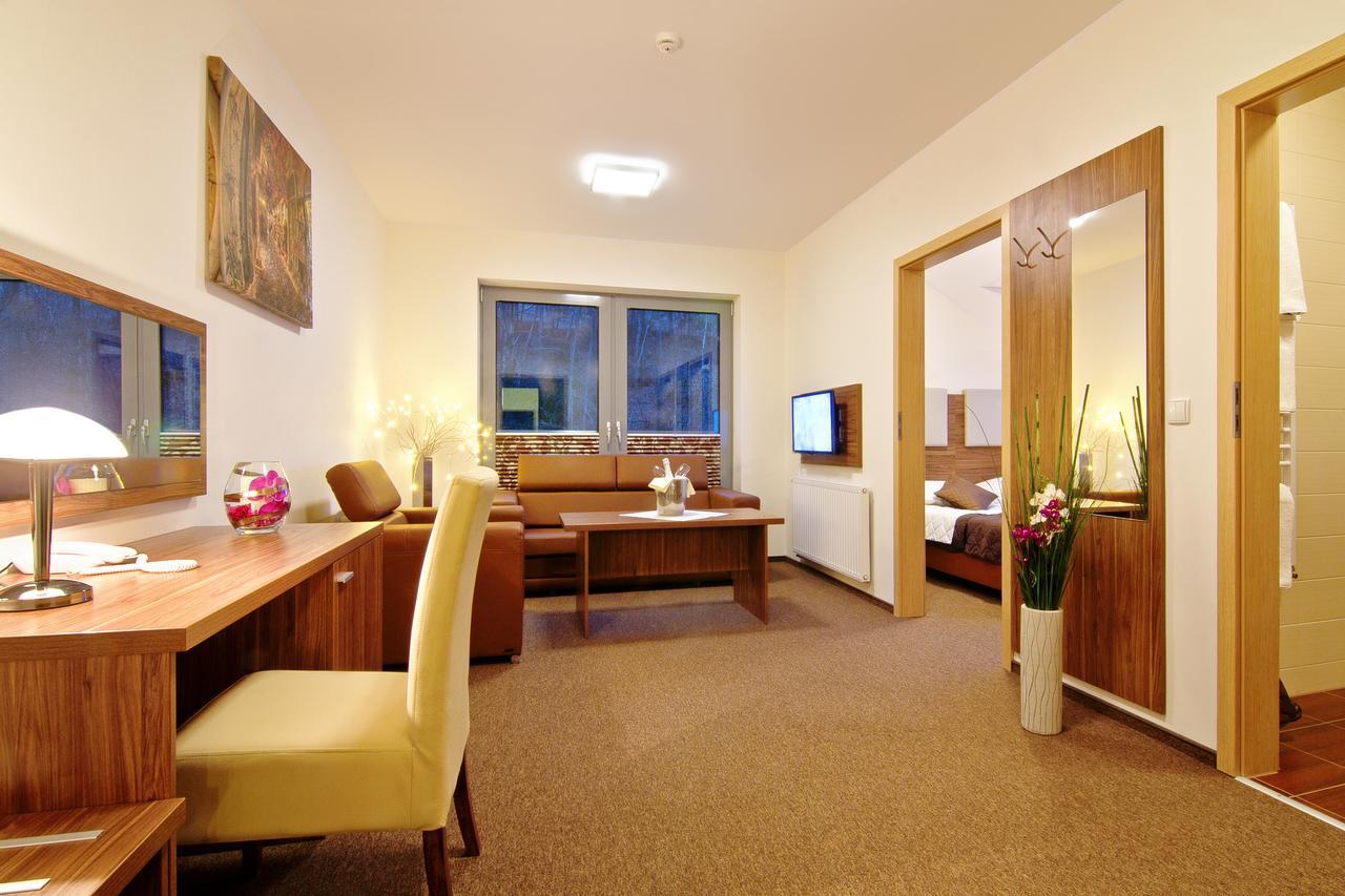 Dolina Lesnicy Ski & Spa Resort Brenna Ngoại thất bức ảnh