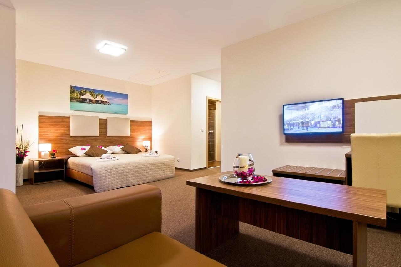 Dolina Lesnicy Ski & Spa Resort Brenna Ngoại thất bức ảnh